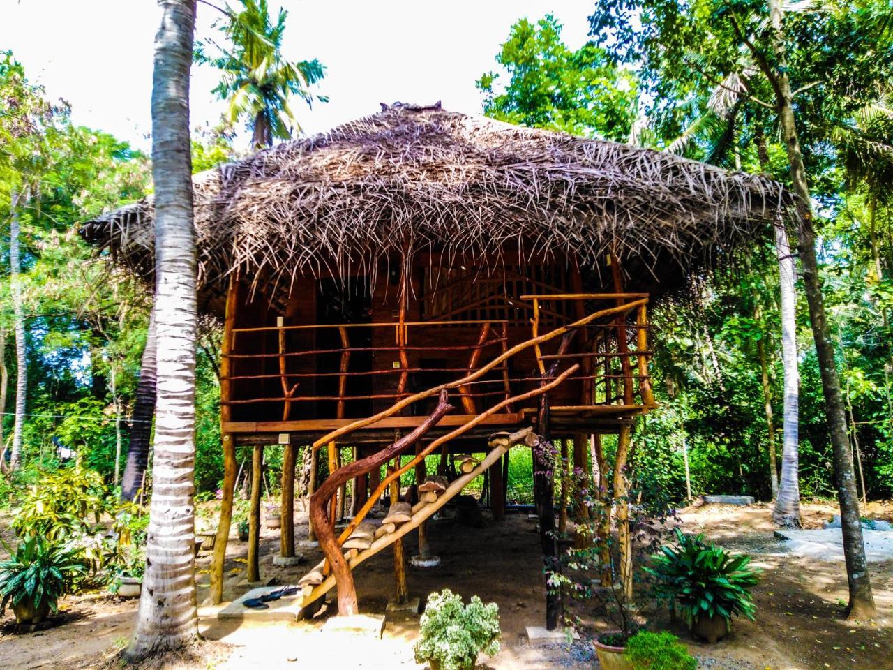 Lakeside Cabana Tissamaharama Hotel Exterior photo